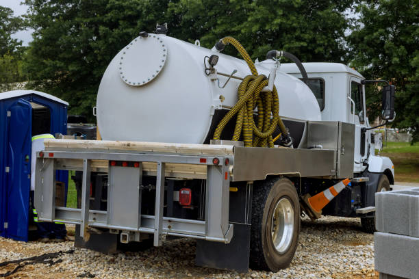 Best Portable restroom trailer rental  in Carrington, ND